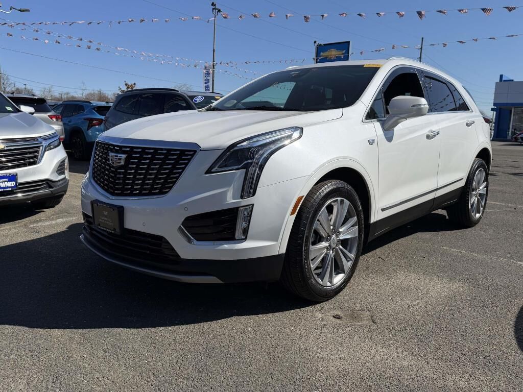 2024 CADILLAC XT5