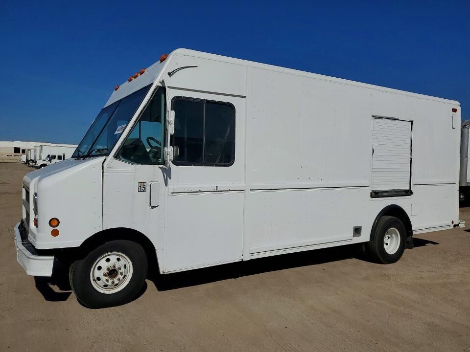 2003 FORD E-450