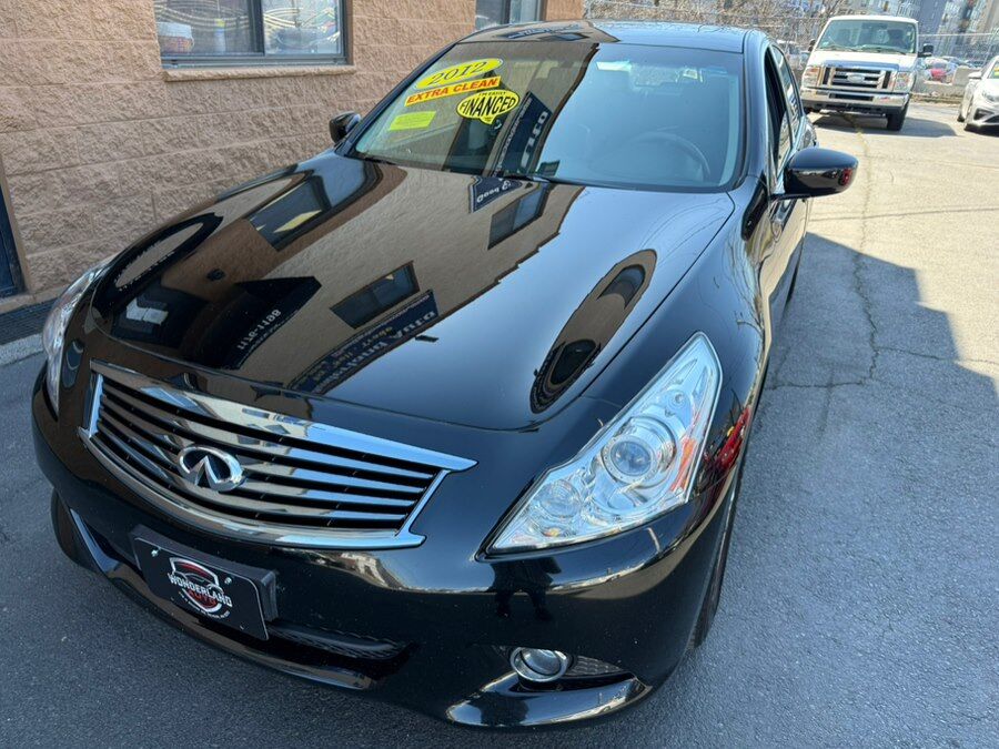 2012 INFINITI G25