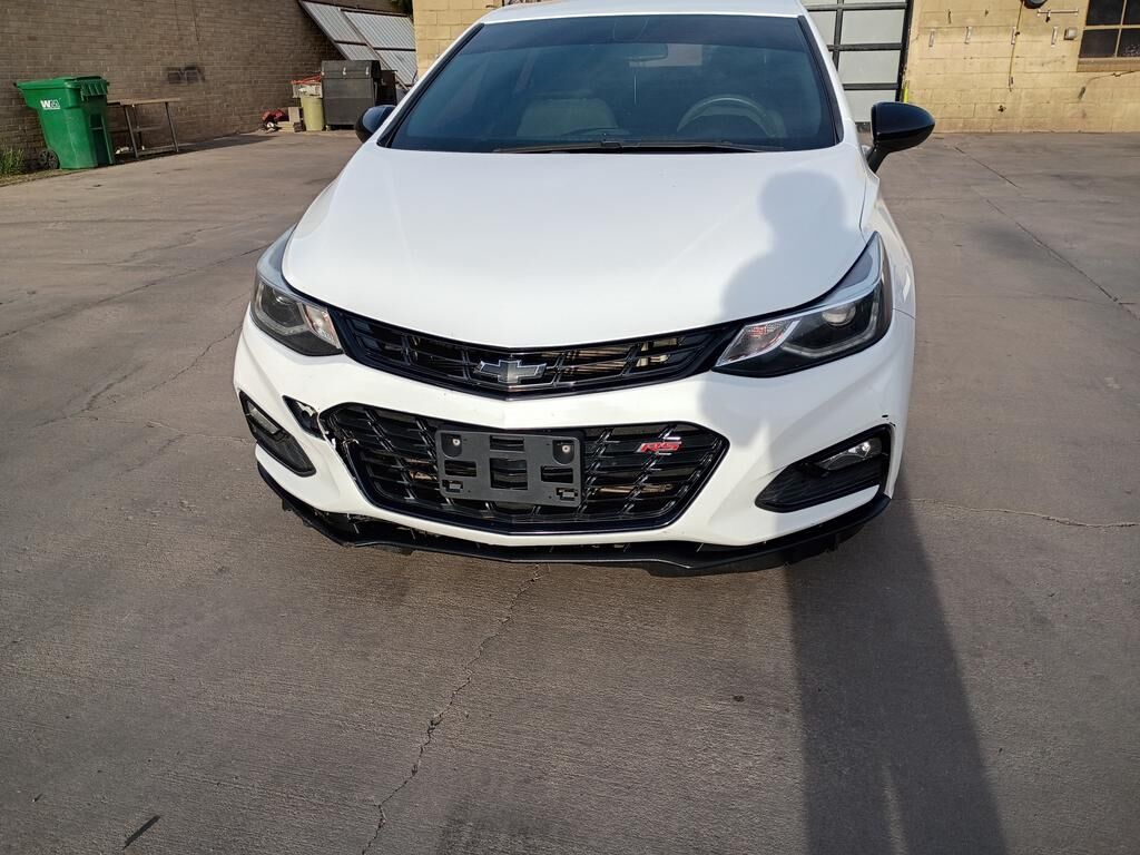 2018 CHEVROLET Cruze