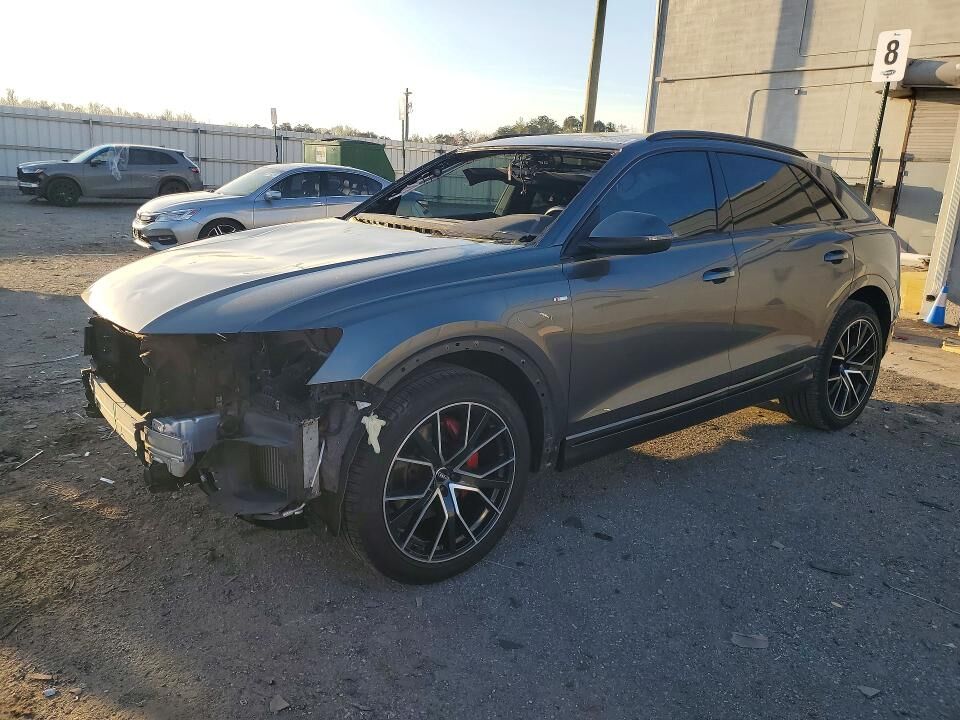 2019 AUDI Q8