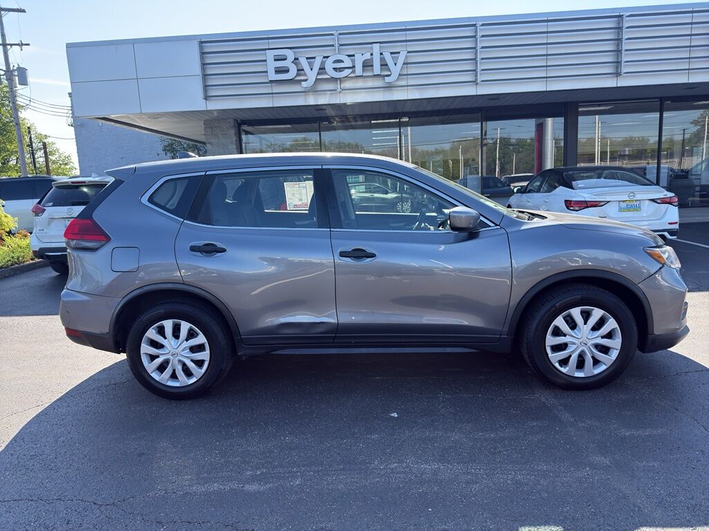 2017 NISSAN Rogue