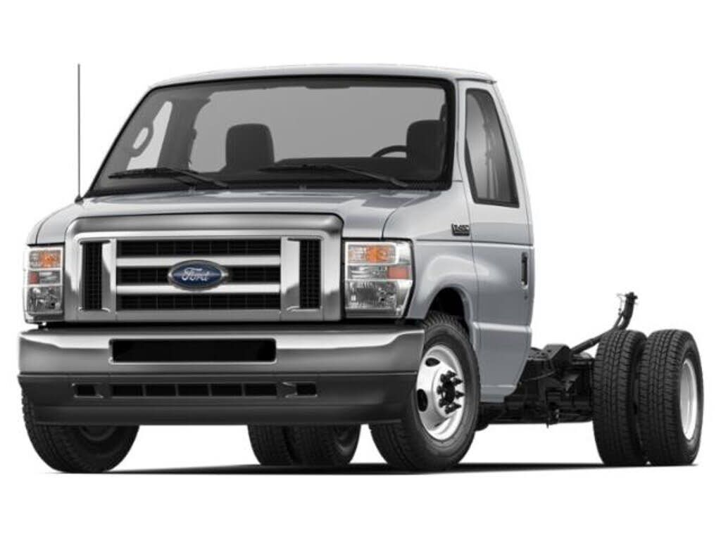 2023 FORD E-450
