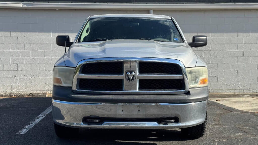 2011 DODGE Ram