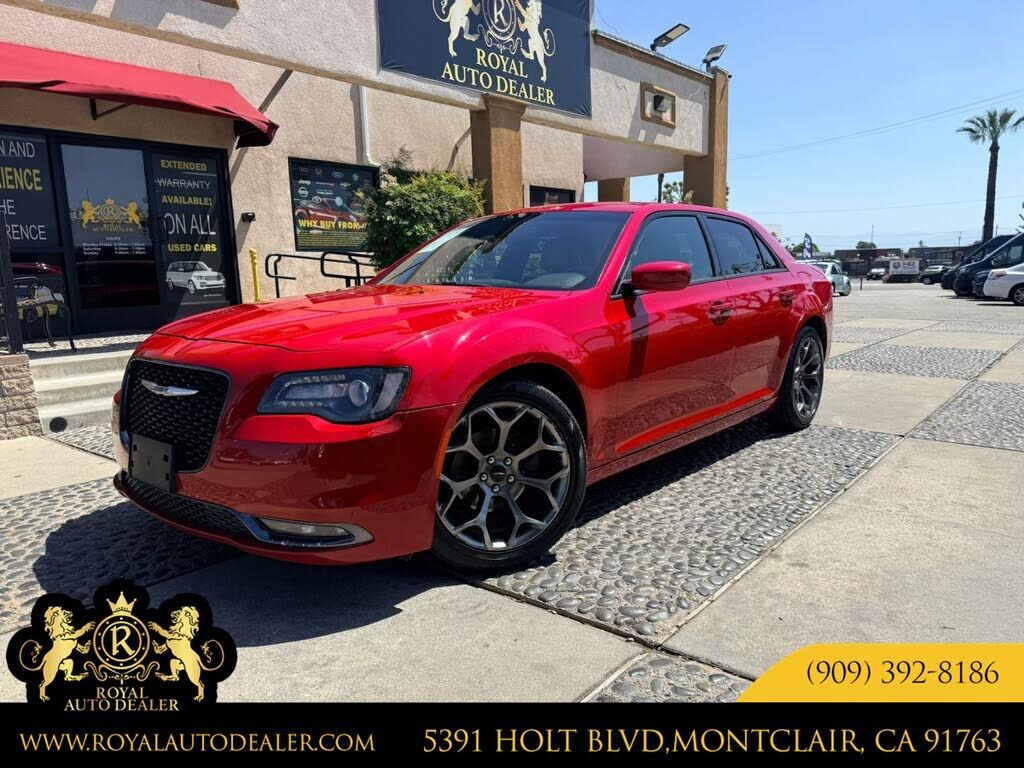 2017 CHRYSLER 300
