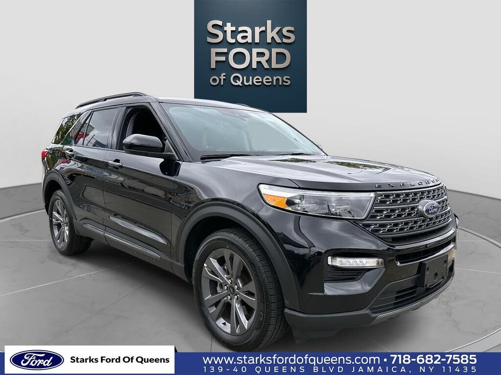 2022 FORD Explorer