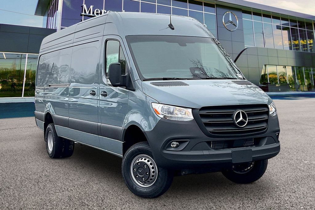 2026 MERCEDES-BENZ Sprinter