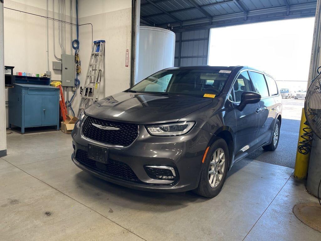 2023 CHRYSLER Pacifica