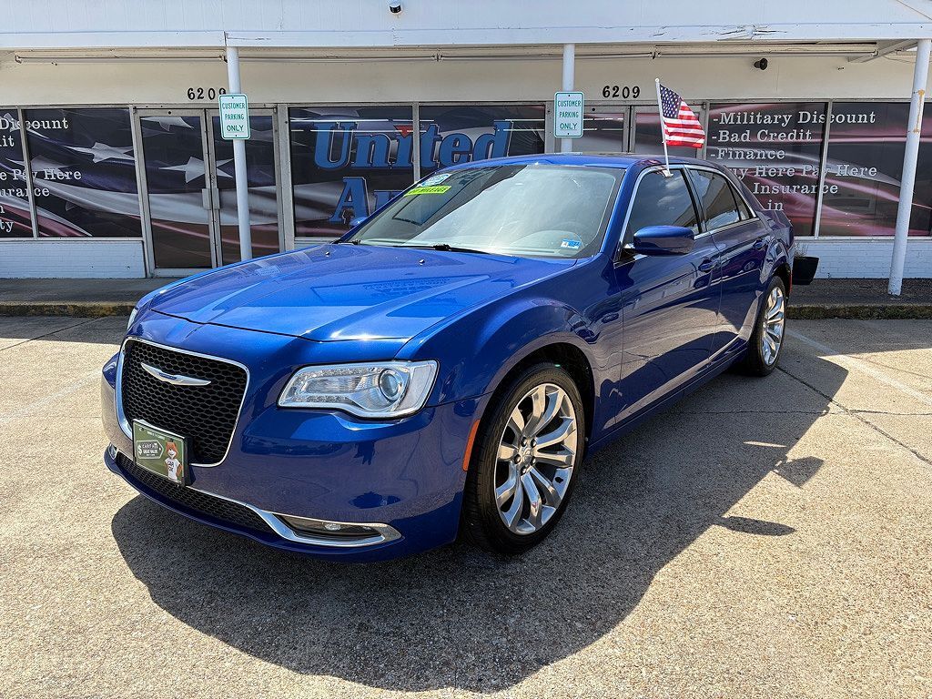 2018 CHRYSLER 300