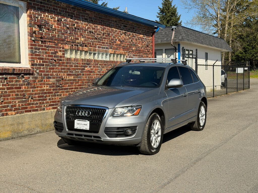 2010 AUDI Q5