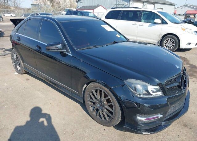 2012 MERCEDES-BENZ C-Class