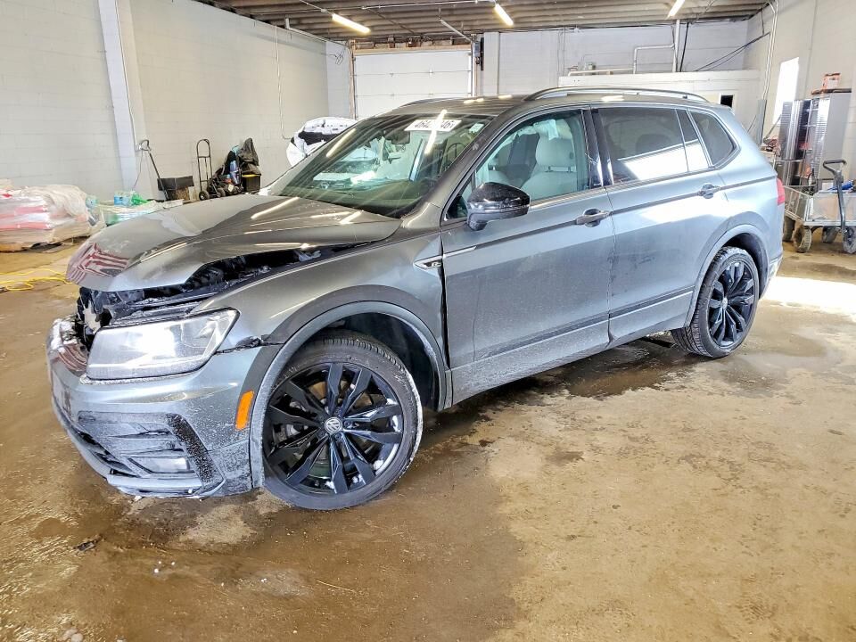 2021 VOLKSWAGEN Tiguan