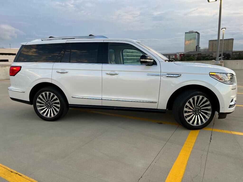 2019 LINCOLN Navigator