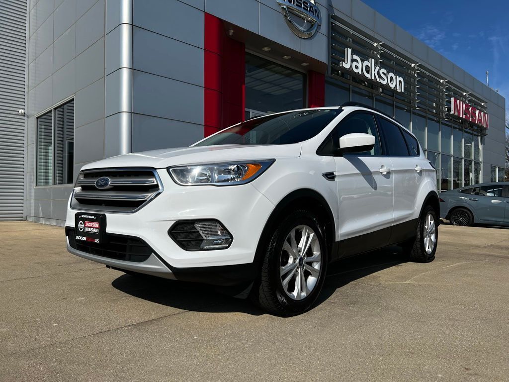 2018 FORD Escape