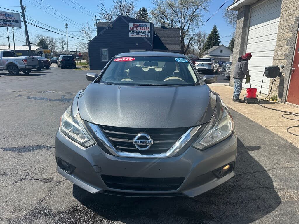 2017 NISSAN Altima