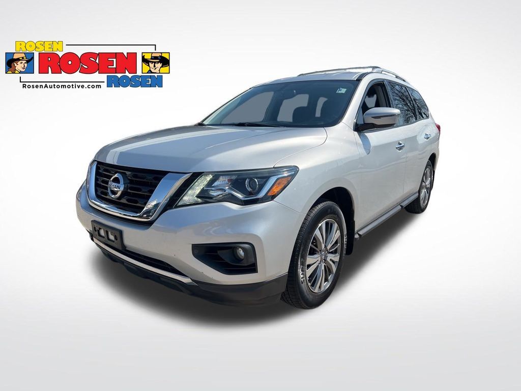 2018 NISSAN Pathfinder