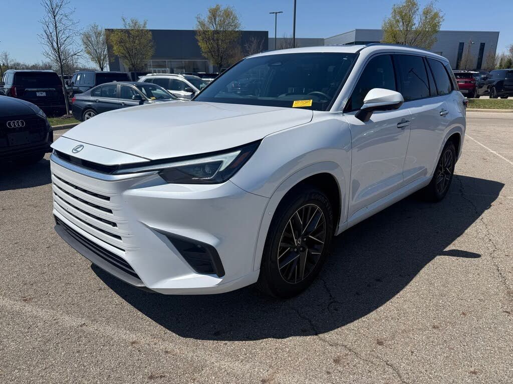 2024 LEXUS TX