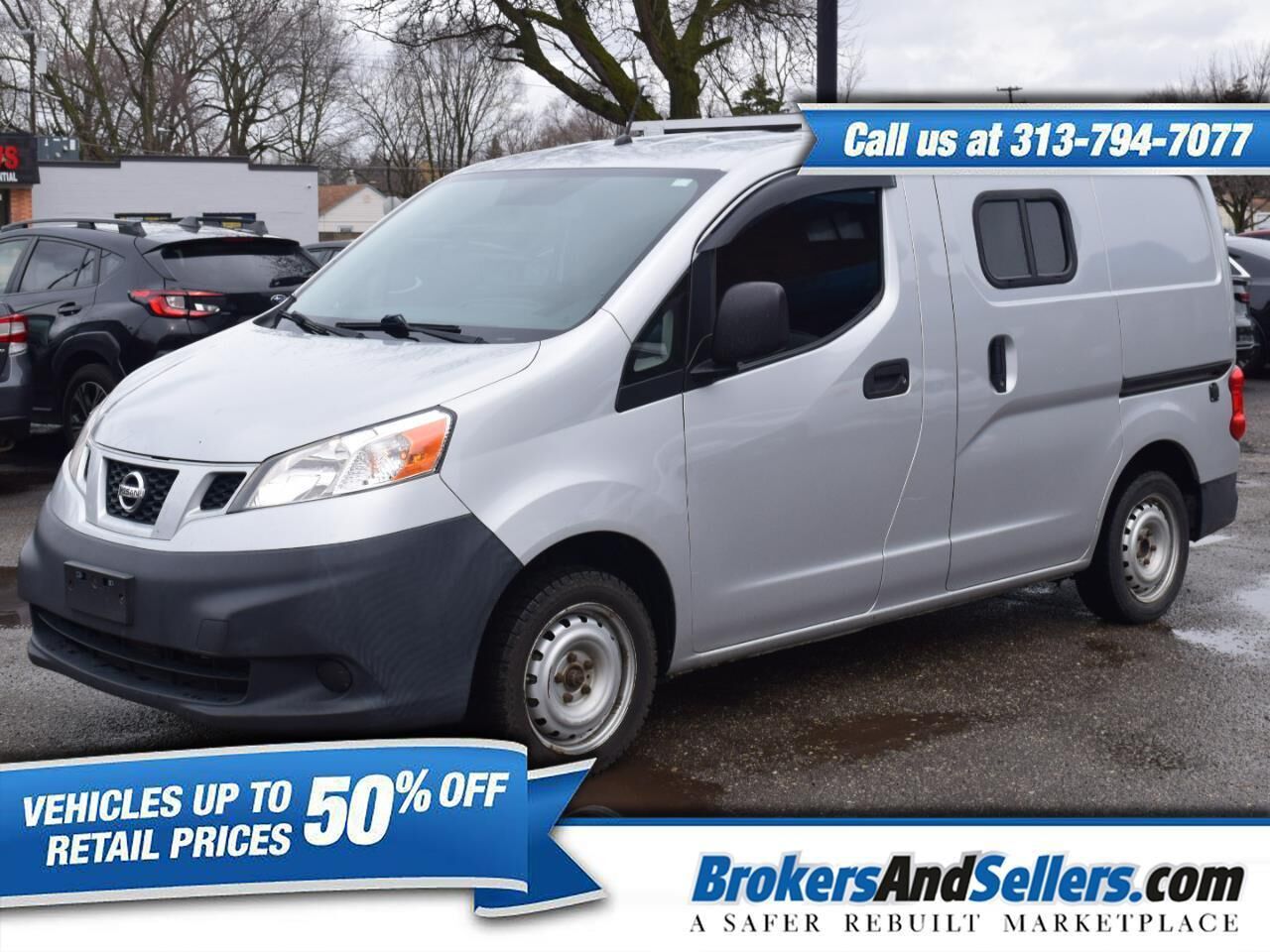 2013 NISSAN NV200