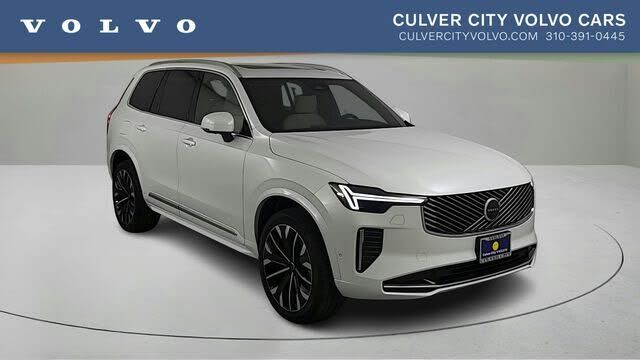 2026 VOLVO XC90