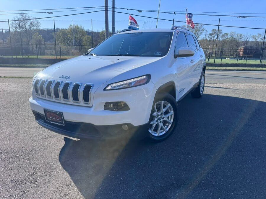 2017 JEEP Cherokee