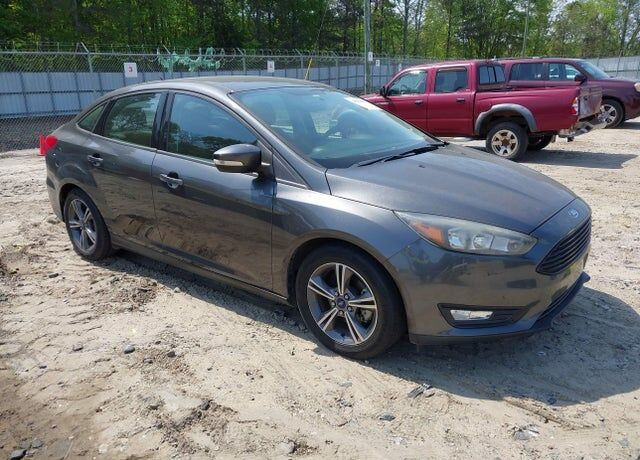 2016 FORD Focus