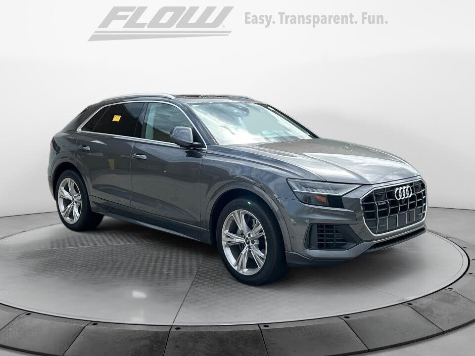 2022 AUDI Q8