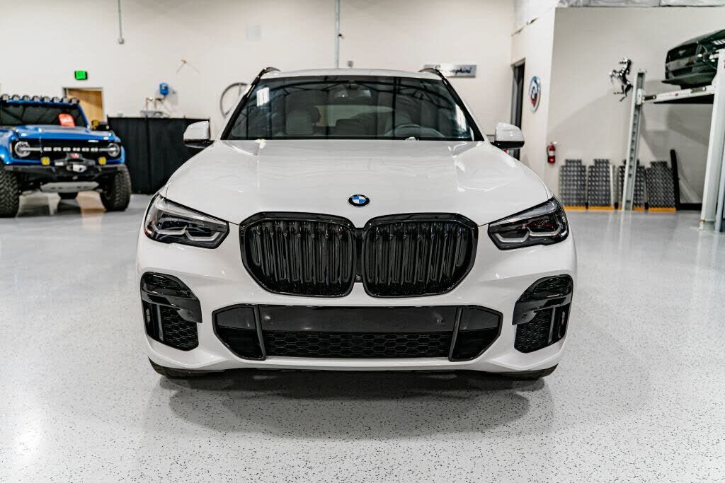 2023 BMW X5