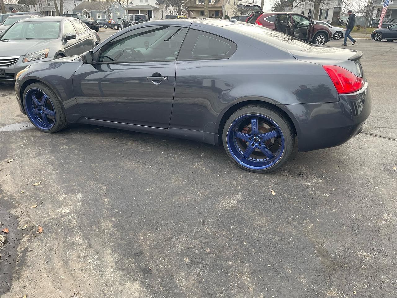 2009 INFINITI G37