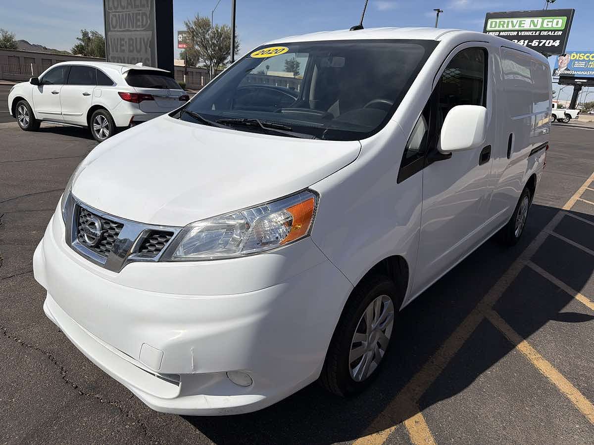 2020 NISSAN NV200