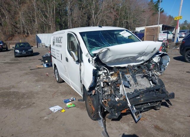 2018 NISSAN NV200
