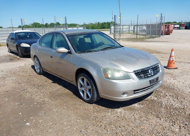 2005 NISSAN Altima