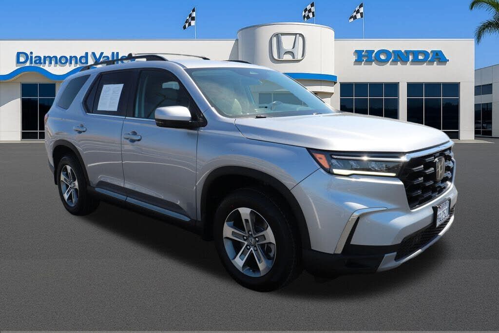 2023 HONDA Pilot