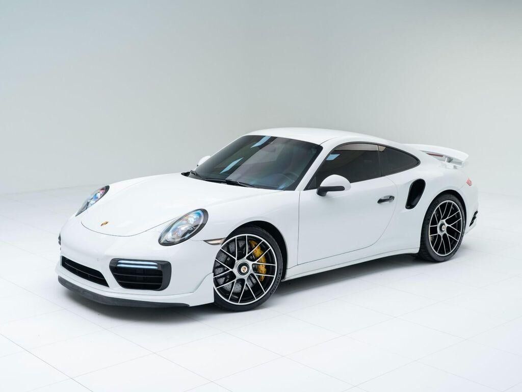 2019 PORSCHE 911