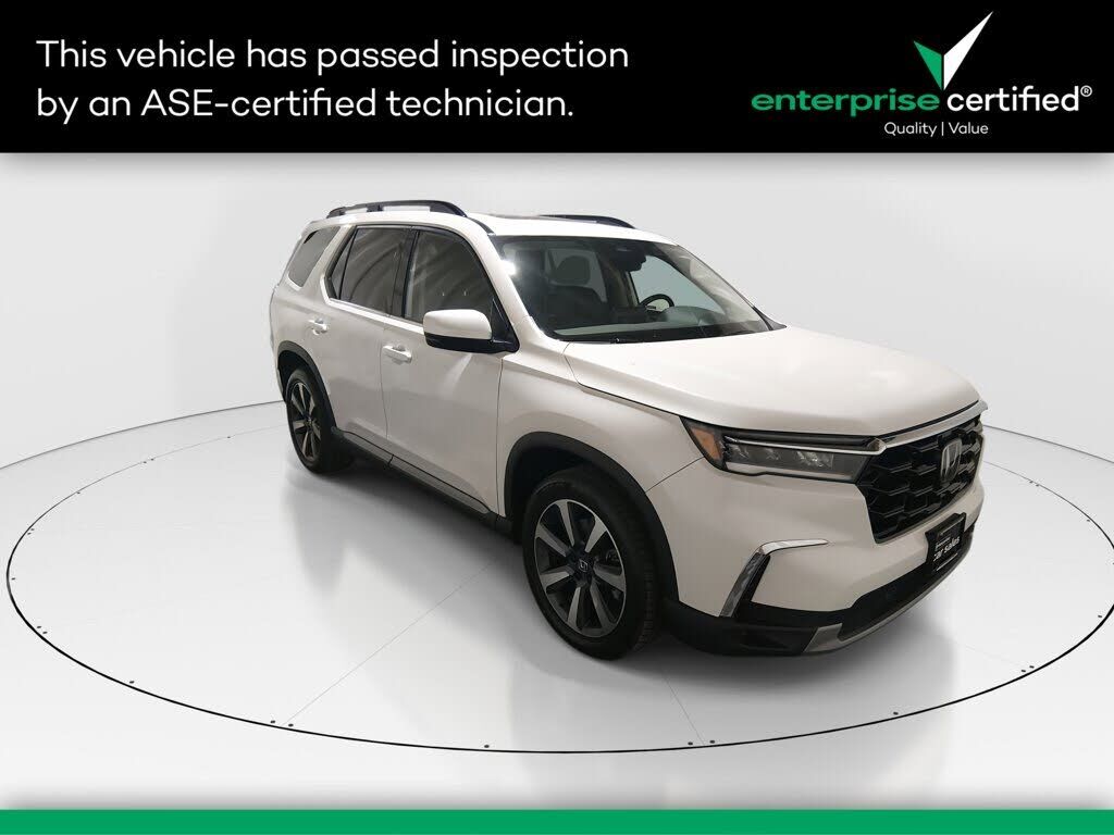 2023 HONDA Pilot