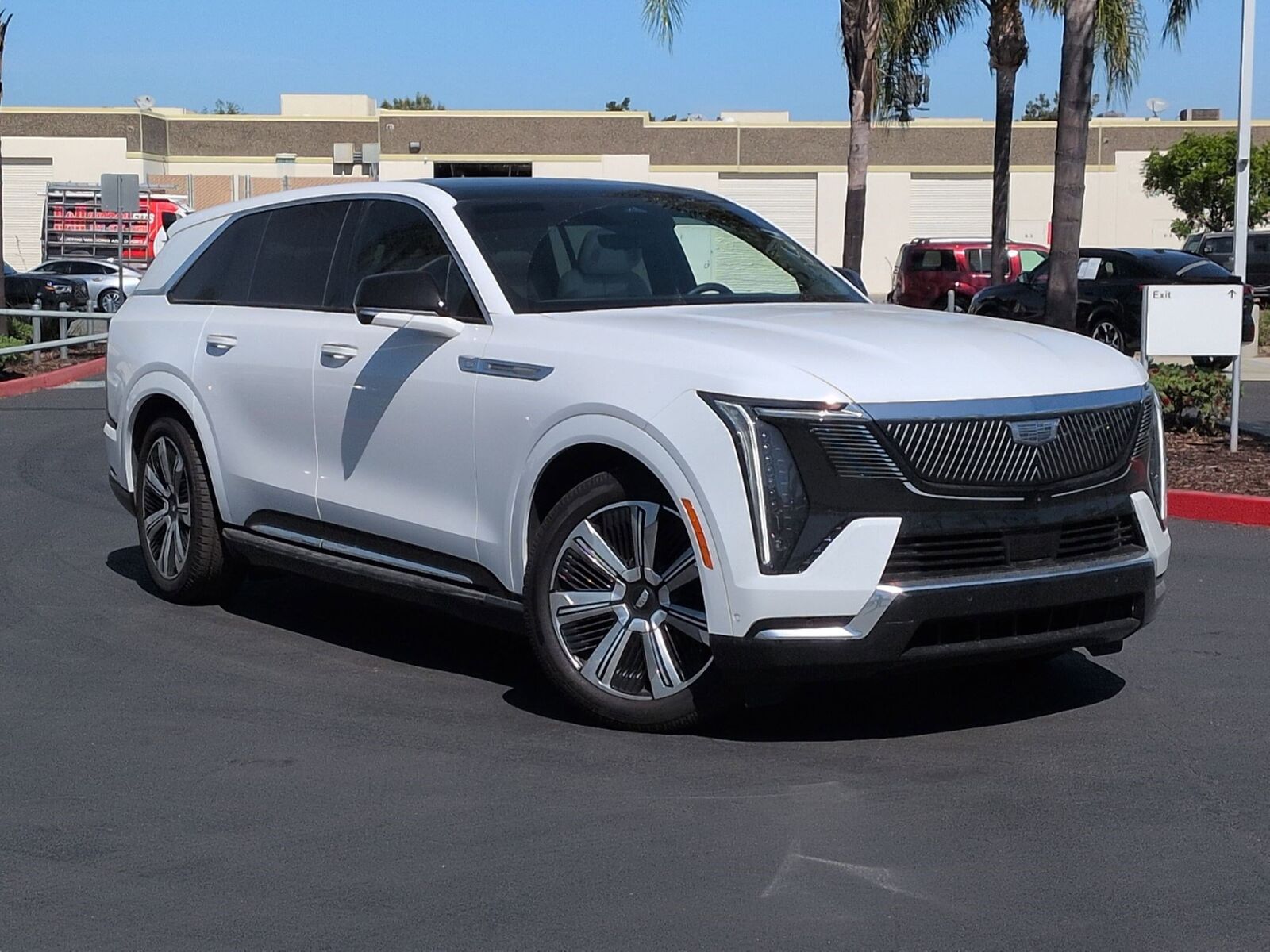 2025 CADILLAC Escalade IQ