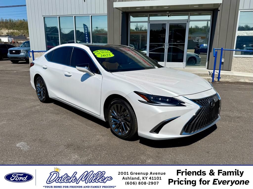 2025 LEXUS ES