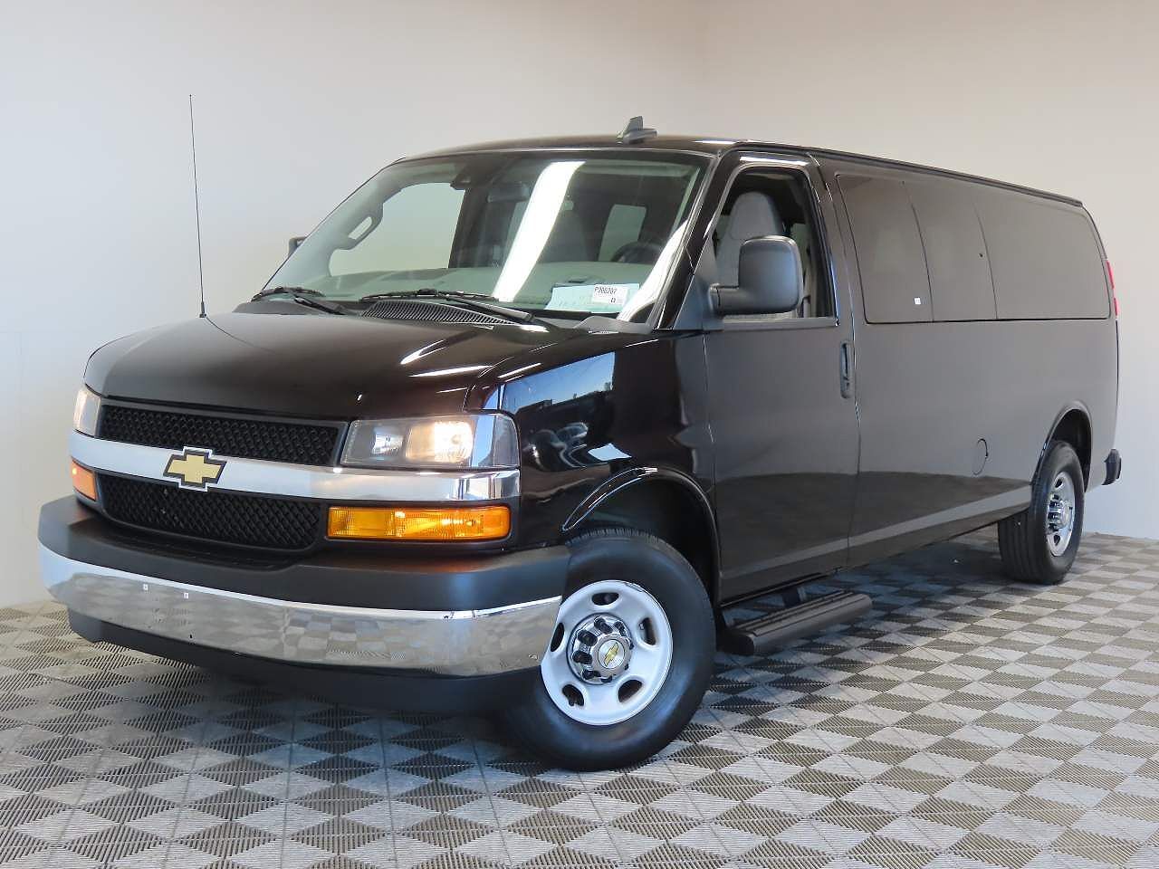 2024 CHEVROLET Express