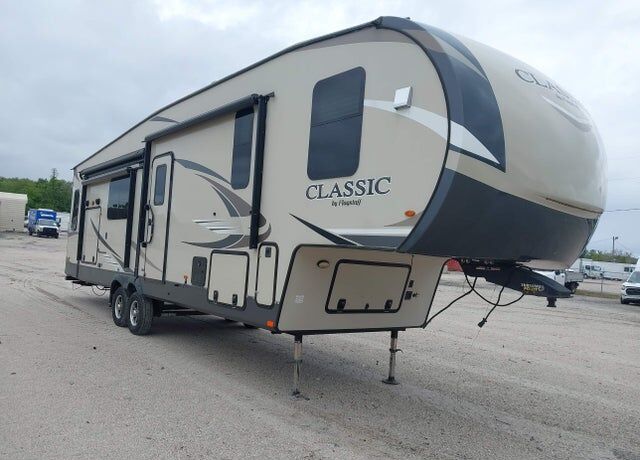 2019 FOREST RIVER Flagstaff Lite Weight Trailers