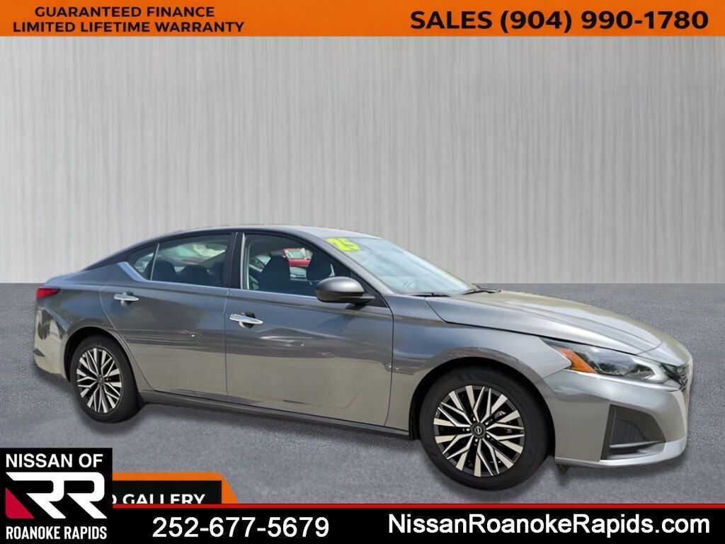 2025 NISSAN Altima