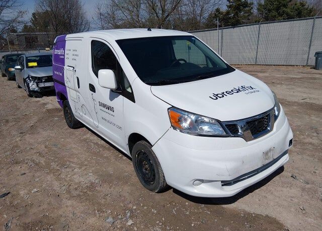 2019 NISSAN NV200