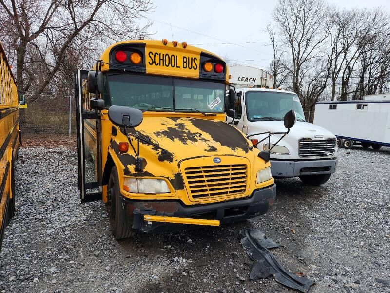 2013 BLUE BIRD BB Conventional