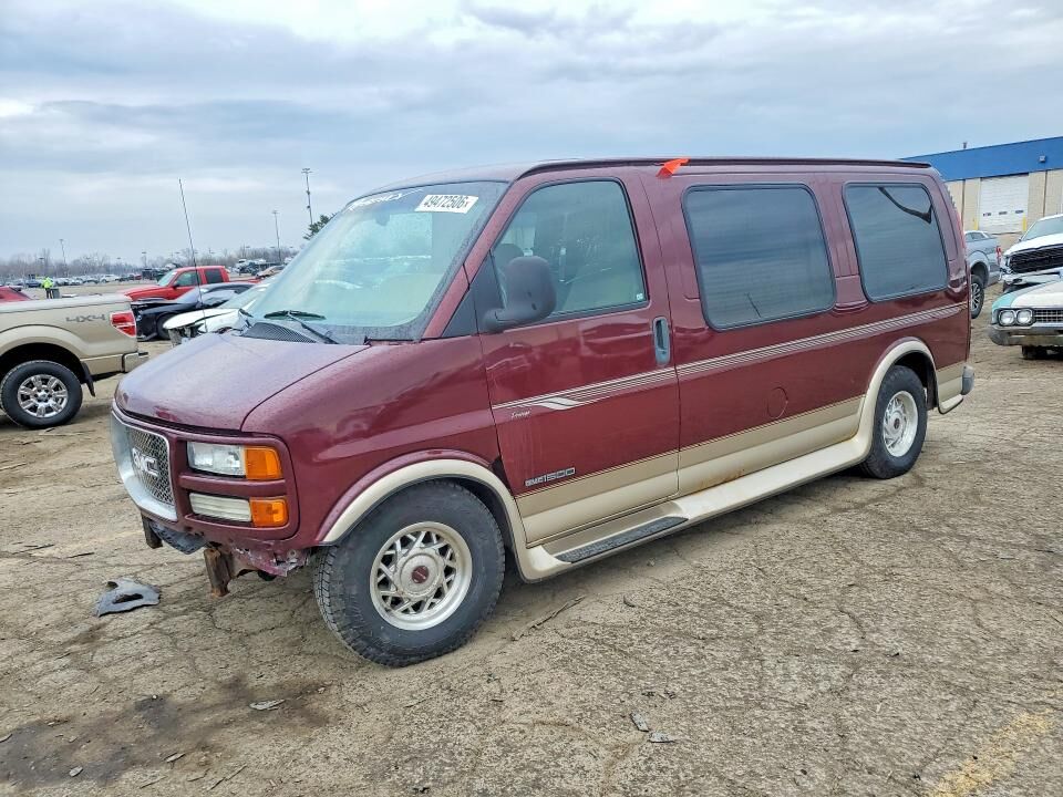 GMC Savana