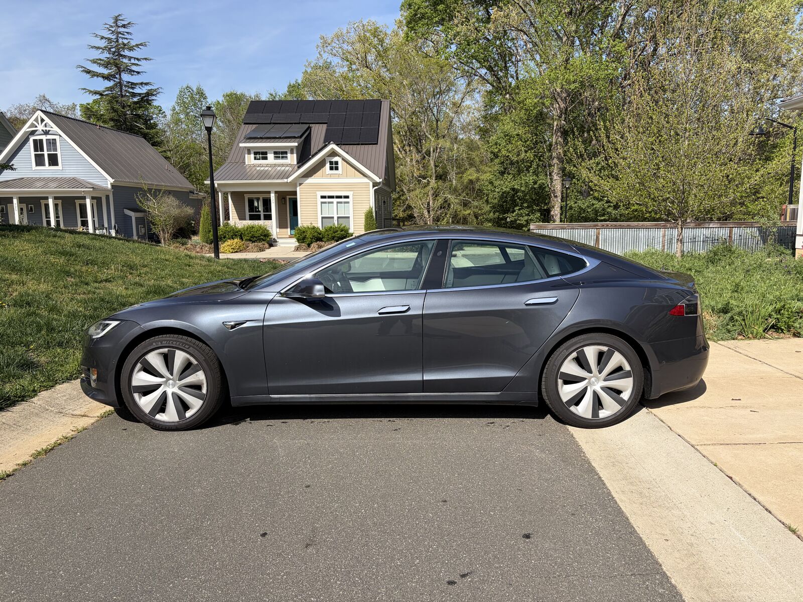 2021 TESLA Model S