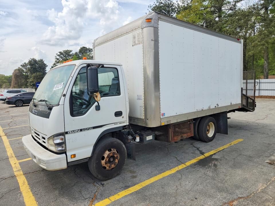 2006 ISUZU NPR