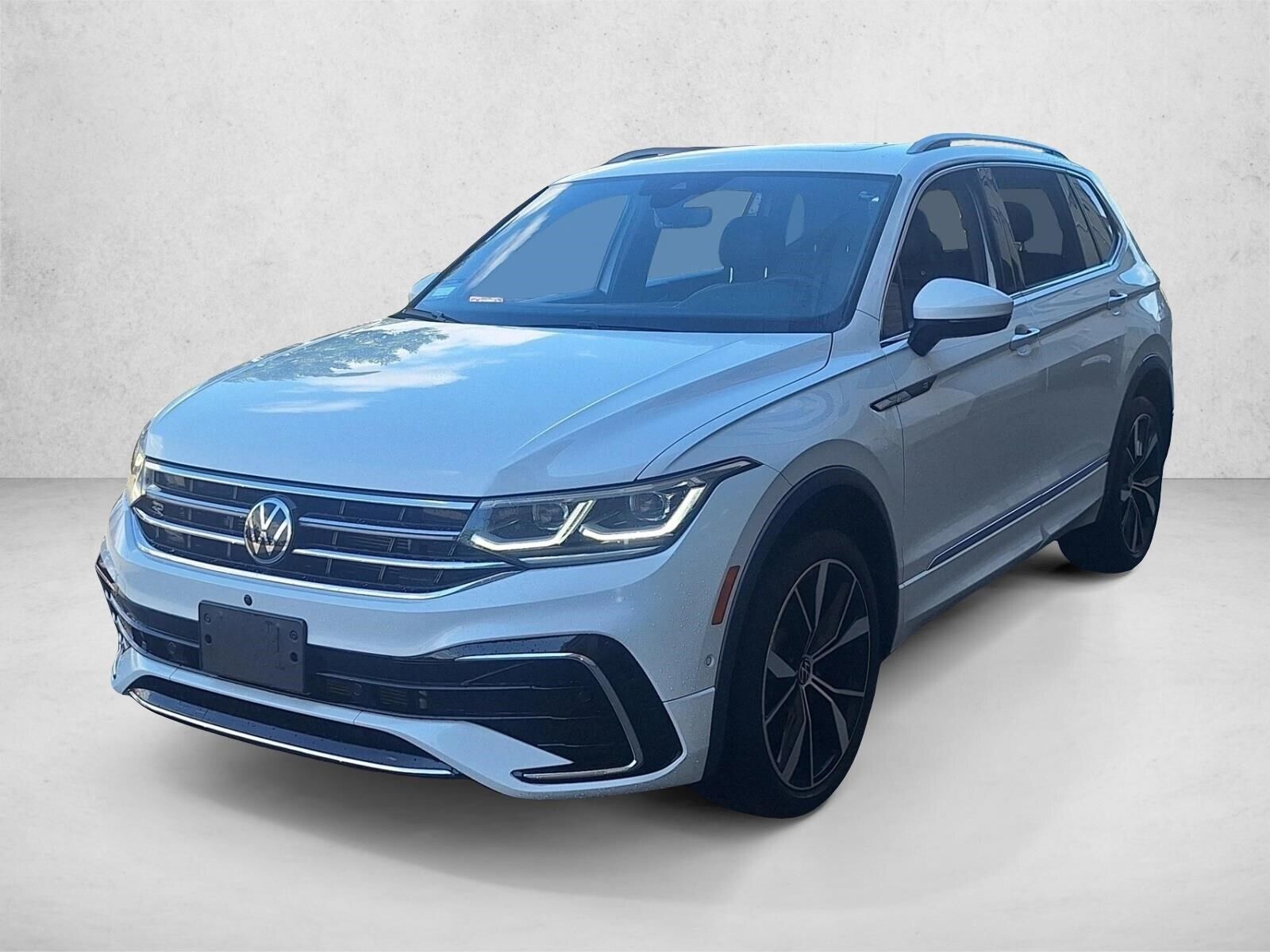 2024 VOLKSWAGEN Tiguan 4Motion