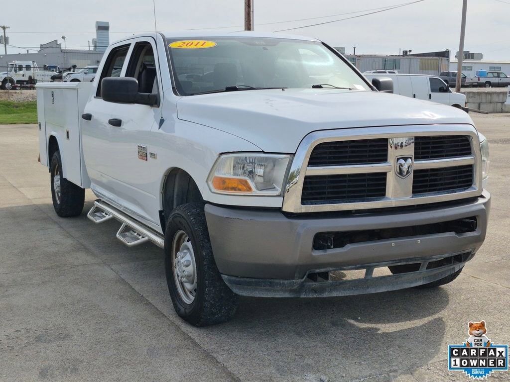2011 DODGE Ram