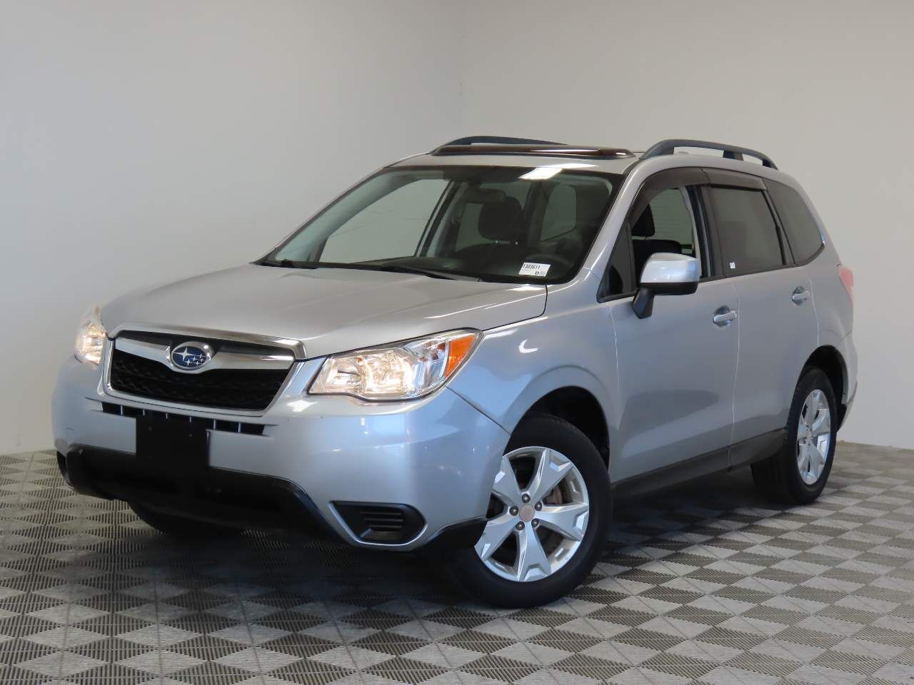 2016 SUBARU Forester