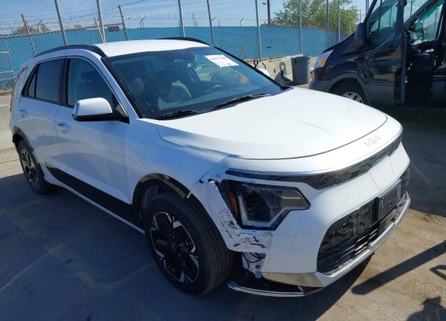 2024 KIA Niro
