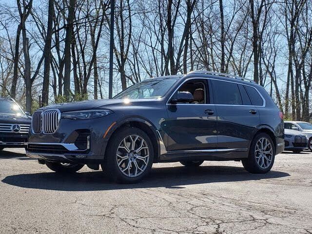 2022 BMW X7