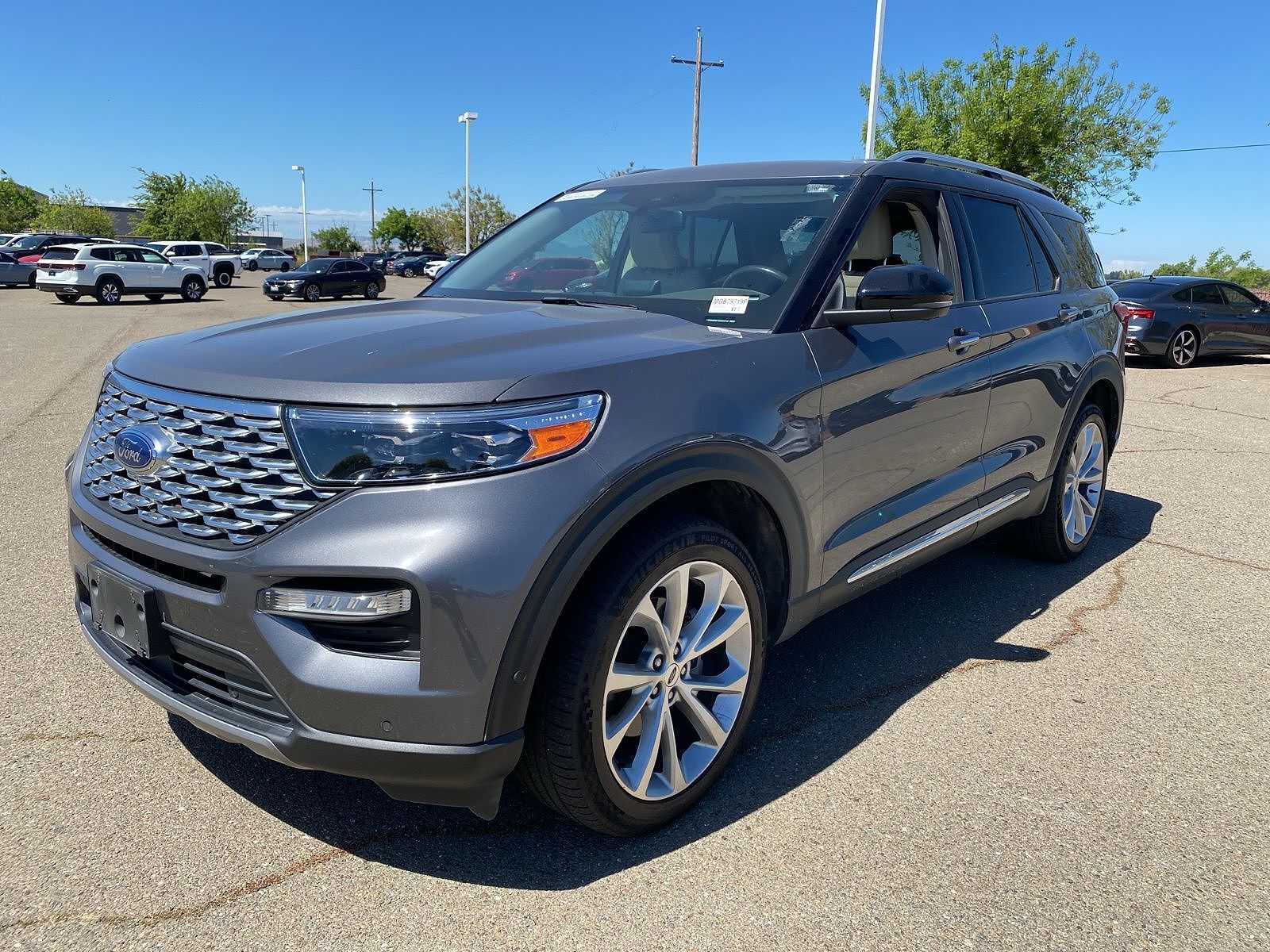 2021 FORD Explorer